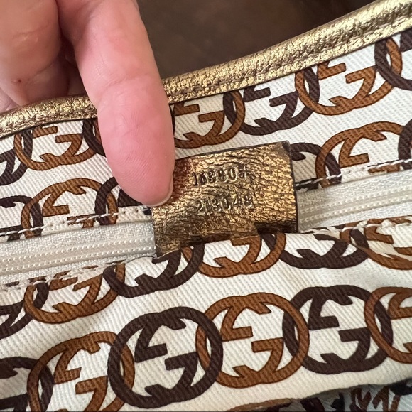 Gucci GG Canvas Princy Tote - Picture 11 of 13